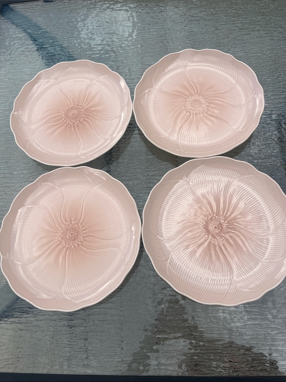 Mikasa Spring Amaryllis Blush Pink Floral Ceramic Dinner Plates - Set of 4
